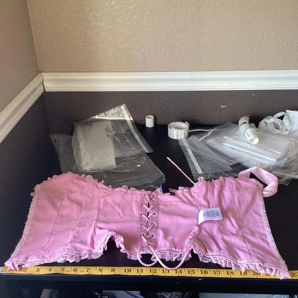 Windsor Women Y2K Pink Satin Coquette Lace Up Ruffle Corset Top Small Festival - Picture 6 of 8